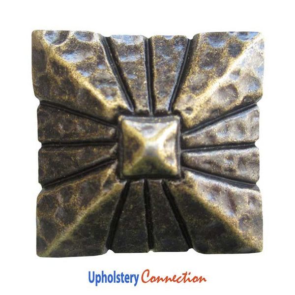 EW219 in Oxford / Antique Brass - Finish L